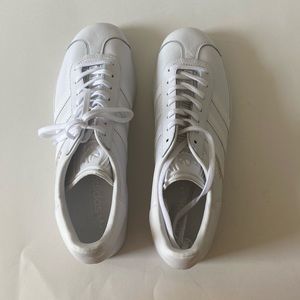 White ADIDAS casual shoes